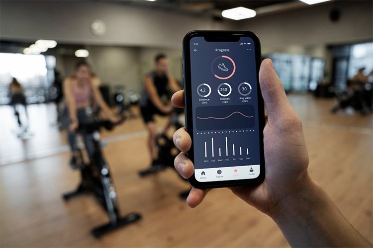 3 Best Fitness Apps to Track Your Progress