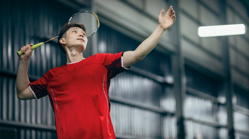 Improve Your Badminton Performance: Tips from the Pros